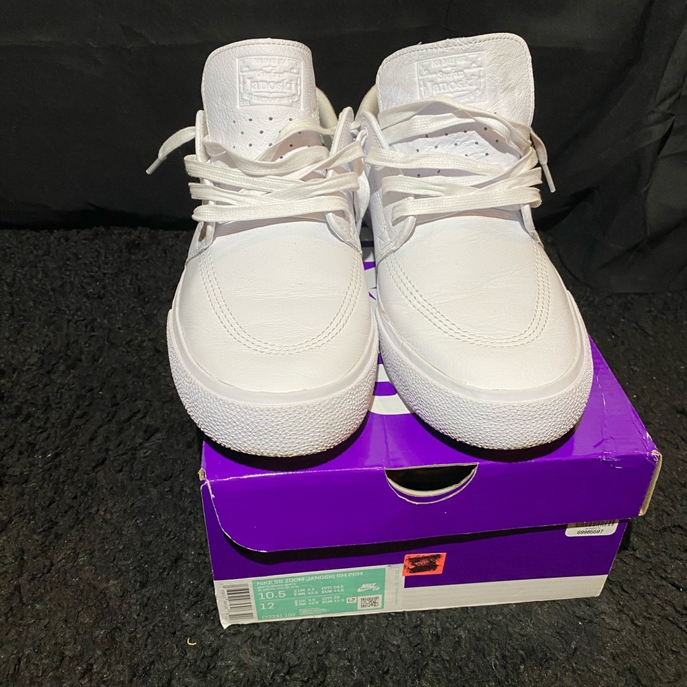 Nike SB Zoom Janoski RM PRM